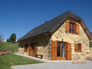 Image of Former sheepfold renovated with beautiful view of the Pyrenees ideal for the family