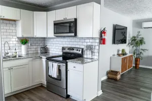 Image of Pets, King bed, St Johns Terrace Close to Downtown
