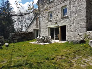 Image of Lozère Rieutort quiet gite on the edge of a small hamlet, near a stream