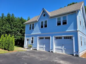 Image of Blue Moon Carriage House