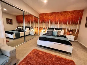 Image of Pet friendly-Leafy Ground Floor Studio -Secure Courtyard, quiet neighbourhood