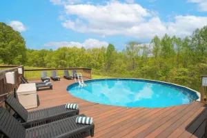 Image of April Discount! 18-Acre Hideaway: Pool & Hot Tub