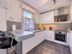 Image of LE REGENT PARK Appartement for 6 By Sunset