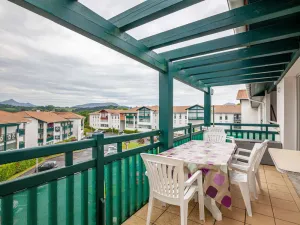 Image of Quiet and near beach with parking in Hendaye