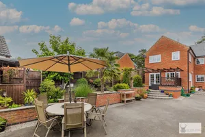 Image of Silver Stag Properties Large 4 bed Property