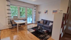 Image of Quiet one-room apartment with equipped kitchen and shower room - with balcony