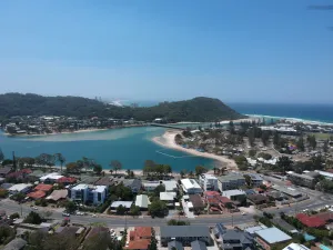 Image of Modern Palm Beach getaway to suit whole family
