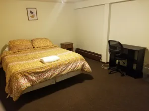 Image of Home away from home. 12 Mins from shopping Mall.