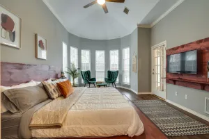 Image of Family Escape ✓PETS OK Game Room Fenced Backyard