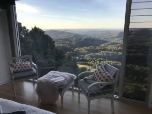 Image of 629 Balmoral Ridge - secluded hideaway with spectacular views