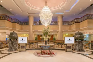 Image of Grand Metropark Hotel Hangzhou - 6 minutes walk to the West Lake