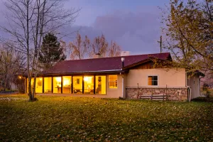Image of Cowboy Cottages - Cottage B