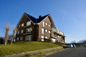 Image of Bright apartment facing the dunes