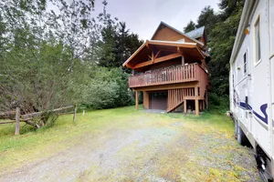 Image of Jewel Chalet