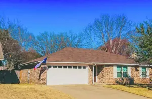 Image of Mod Hip Home Pets OK Location near FW Stockyards