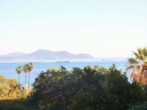 Image of Large terrace of 30 m² with sea view! Private parking.