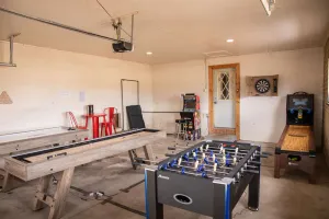Image of family getaway with hot tub and game room on 2 acres