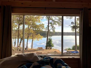 Image of Secluded Cabin 2 directly on Houston County Lake