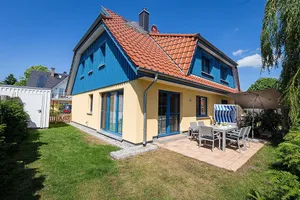 Image of Holiday Home 'Seemannsgarn' with Garden, Shared Sauna & Wi-Fi