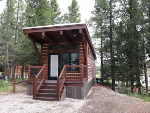 Image of Beautiful Cabin Sleeps 6 near Snake River, Nat’l Park.