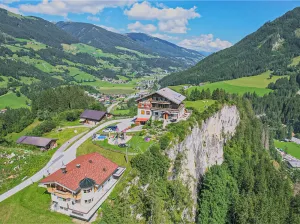 Image of Mountain house with sauna and panoramic view