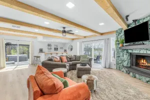 Image of NEW Lake Front W\/ Private Dock, Hot Tub & Sauna!