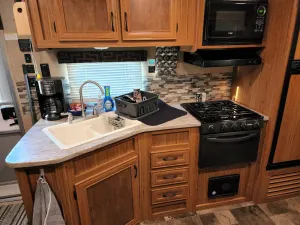 Image of 2017 Starcraft rv for rent