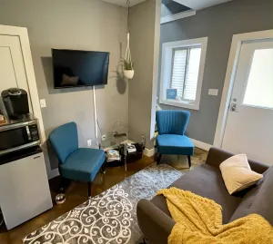 Image of Cozy Downstairs 2 Bedroom Suite in West Asheville