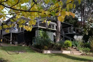 Image of Paradise Retreat Lakehouse - Jamieson - Sleeps 10