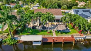 Image of Waterfront Home!! Gulf Stream with Kayaks
