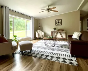 Image of Serenity Guesthouse | Beach City