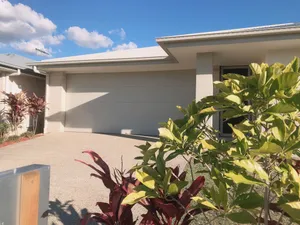 Image of Brand new luxury home at Dakabin close to shop and North Lakes