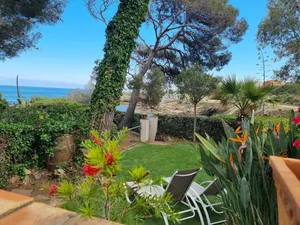 Image of LA CALANQUE 263