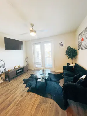Image of LARGE STYLISH ONE BEDROOM\/ ONE BATH w\/ Balcony & POOL+ AMENITIES
