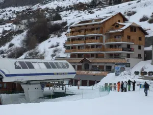 Image of Appart at the foot of the slopes in a luxury residence with terrace 50 M2