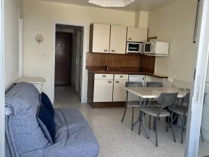 Image of APARTMENT DOWNTOWN T2 - 4 PERSONS WITH SEA VIEW, GARAGE AND LOGGIA