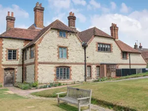 Image of 3 bedroom accommodation in Selborne, near Alton