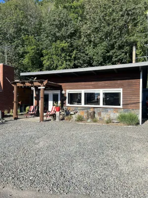 Image of Mckees Beach Cabin Steps From The Beach