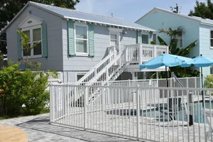 Image of CHARMING, OVERSEES POOL, WALK TO BEACH AND RESTAURANTS IN 3 MINUTES