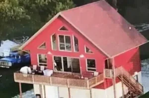 Image of Mississippi River House