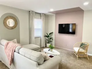 Image of Modern Deco Flat - Mins to Everything❕