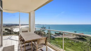 Image of Blue C 1401 - Beachfront Coolangatta - Min. 3 nigh