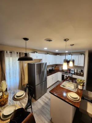 Image of Indy 1Br Diamond II - centrally located