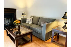 Image of 3 Story SF Home - 5 BDR 3.5 Bath - Prime Location!