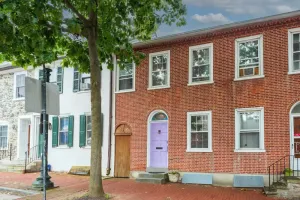 Image of Historic Home on Gay Street.