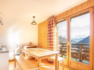 Image of 250m from shops, swimming pool, balcony, parking, tv, ski locker, 39-45m², Saint Sorlin d'Arves