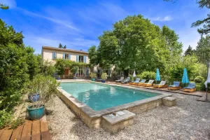 Image of Mas provençal 14 people 5 minutes from l'Isle-sur-la sorgues