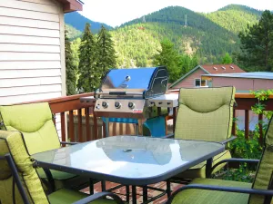 Image of SNOWBOARD AND SKI IN THE MOUNTAINS! ENJOY HOT SPRINGS, SCENIC DRIVES, CASINOS