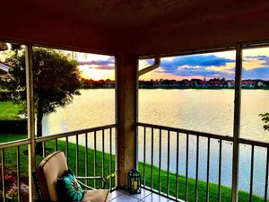 Image of Vacation Paradise at \"Sunset Tides \" Emerald Lakes in North Naples!