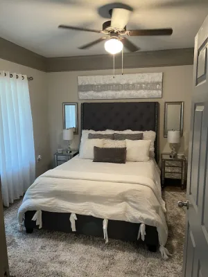 Image of Cozy, Modern Townhome surrounded by tons of shopping options
